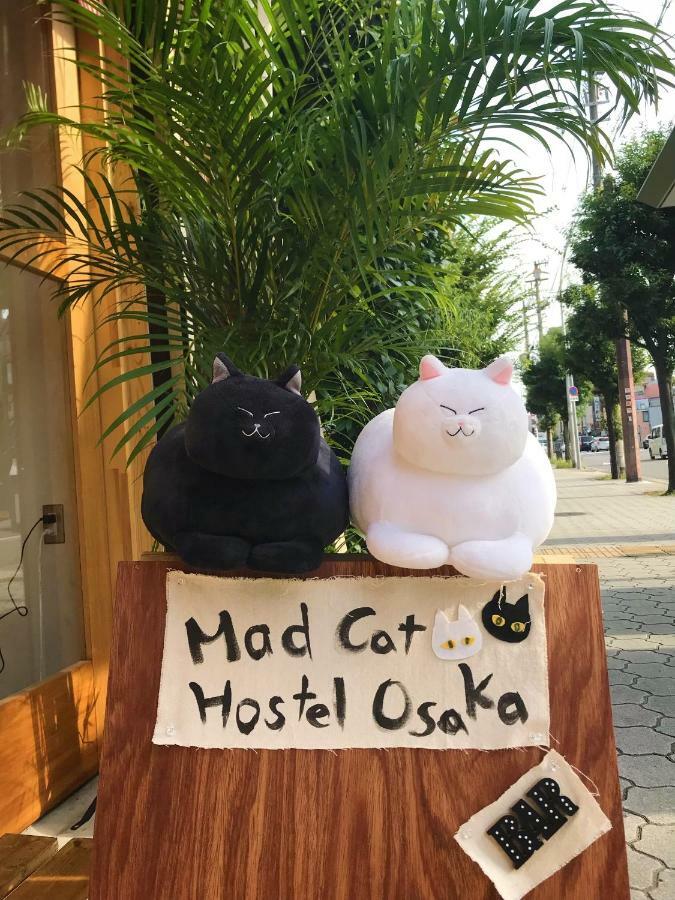 Mad Cat Hostel Osaka & Bar Exterior photo